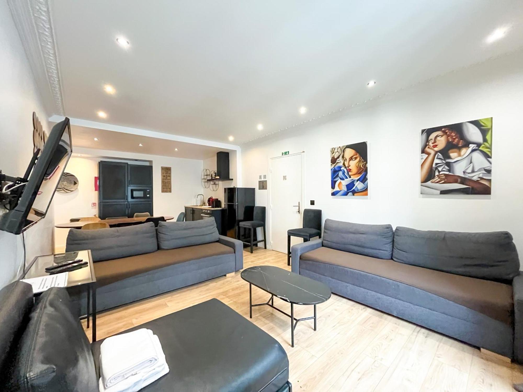 Urban Flat 104 - Opera Perfect Flat Apartment