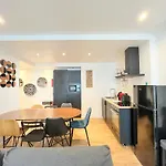 Urban Flat 104 - Opera Perfect Flat
